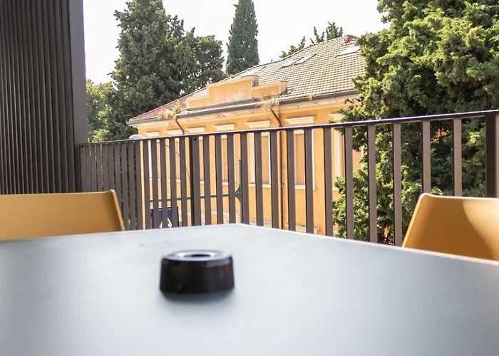 شقة Apartmentsgarda غارْدا